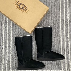 Ugg Classic Tall Black Boot- Kid’s Size 4